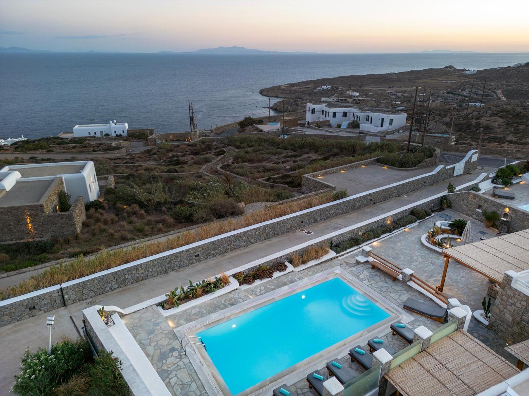 Mando Pool Villas W Sea Views - Five Bedrooms Super Paradise part Kültér fotó